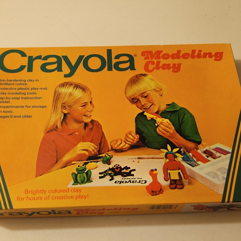 1978 vintage CRAYOLA modeling clay
